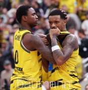 Basketball MHP Riesen Ludwigsburg vs. Telekom Baskets Bonn